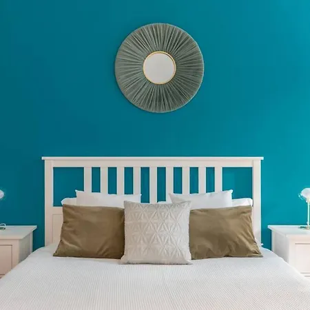 Iflat Spanish Steps Blue דירה